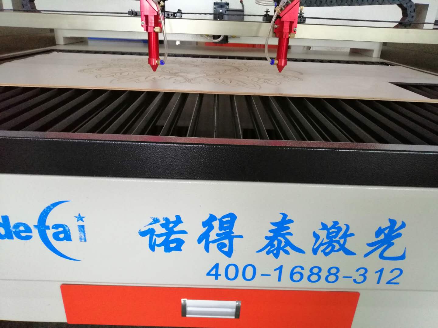 小型砂紙激光切割機一些技術(shù)要求？
