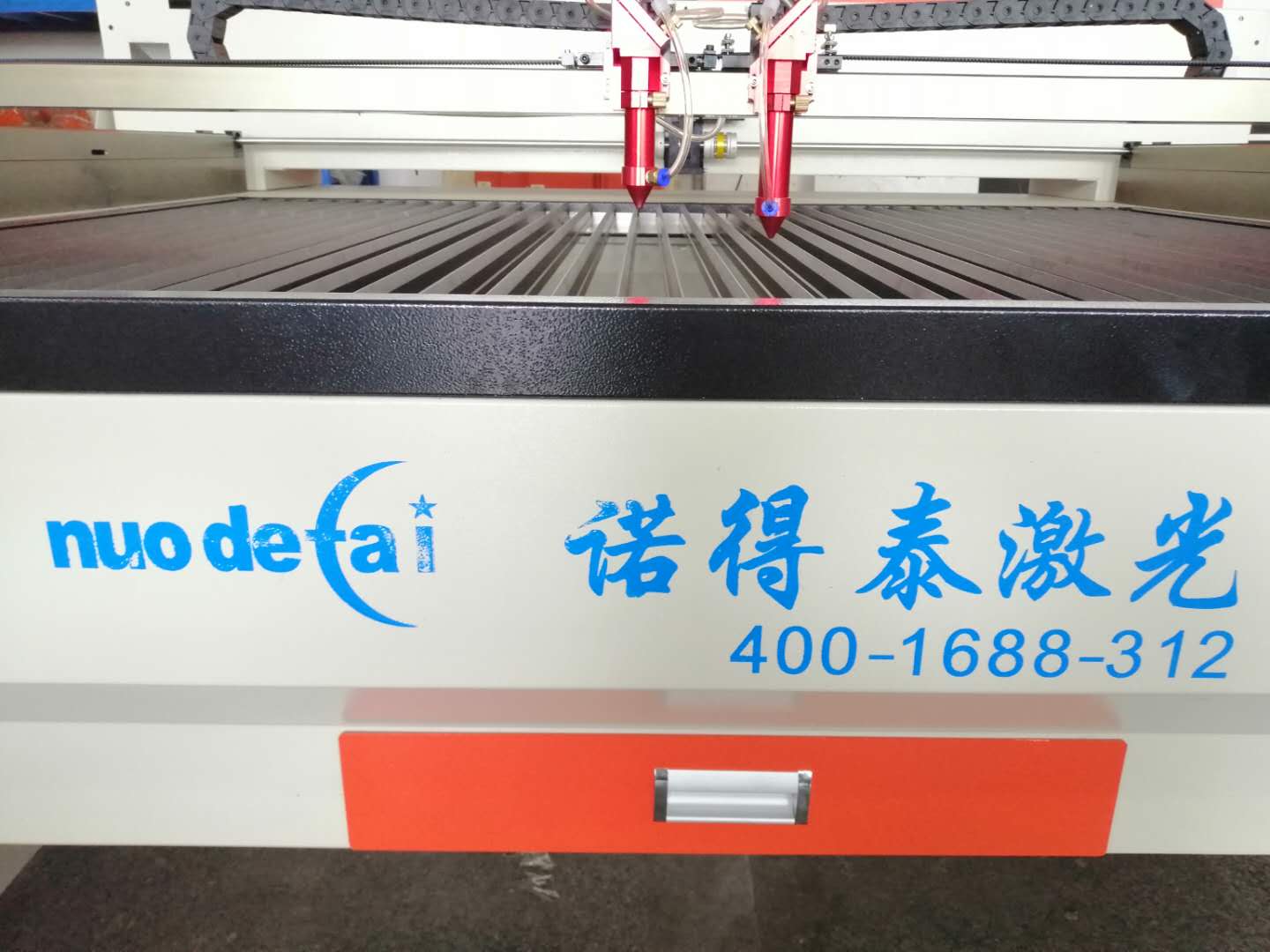 皮套上面的革材你再不用激光切割機(jī)加工你就過時了？